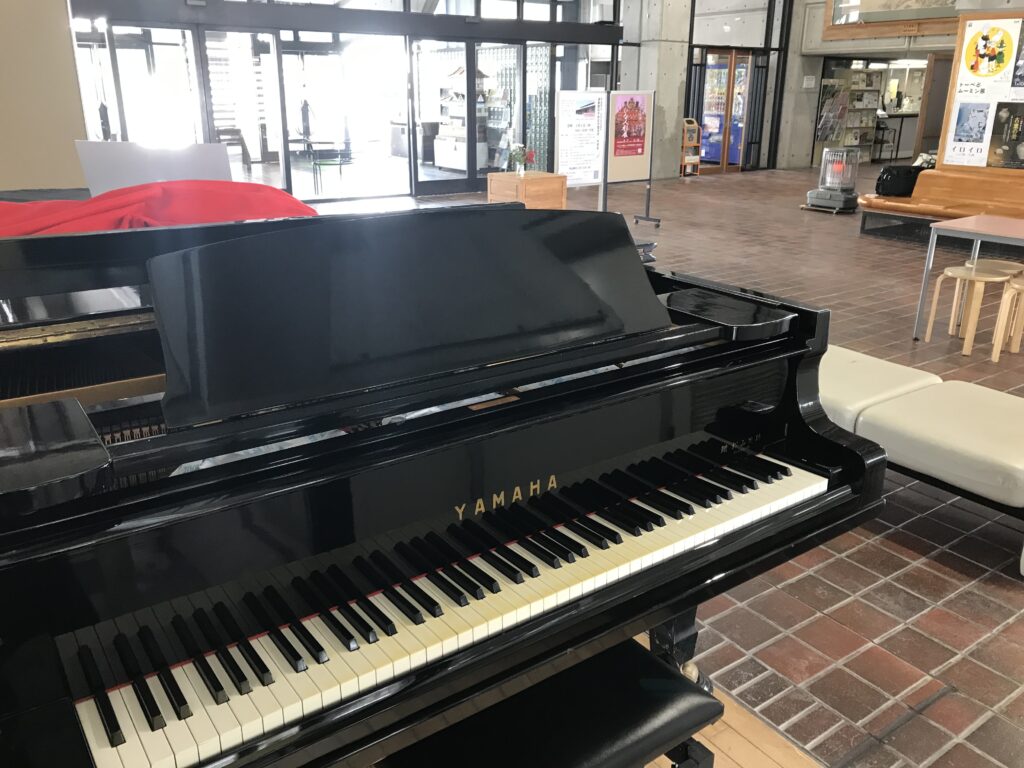 飯山市公民館 – 飯山市 - ストリートピアノ STPIA