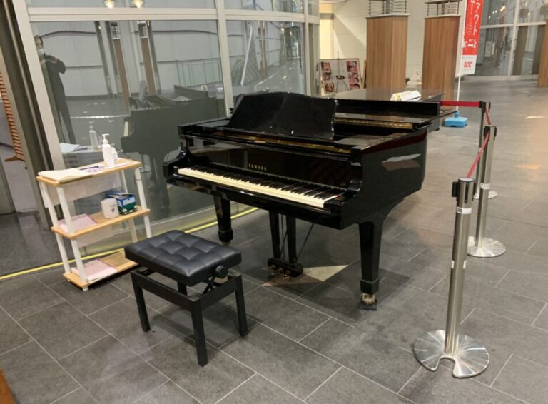 AIMビル – 北九州市小倉北区 - ストリートピアノ STPIA