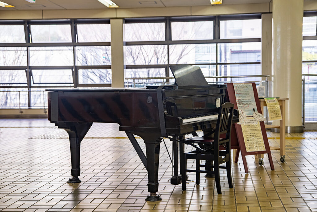 西神中央駅 – 神戸市西区 - ストリートピアノ STPIA