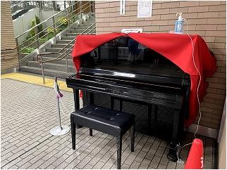 JR下関駅 – 下関市 - ストリートピアノ STPIA