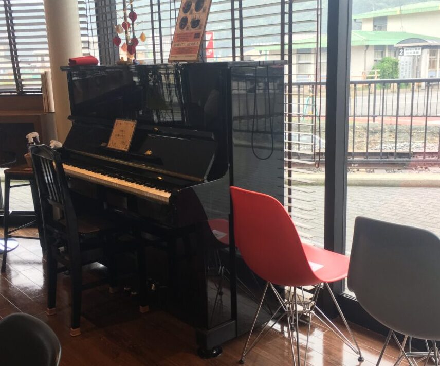 BENTO CAFE KODAMA – 日光市 - ストリートピアノ STPIA