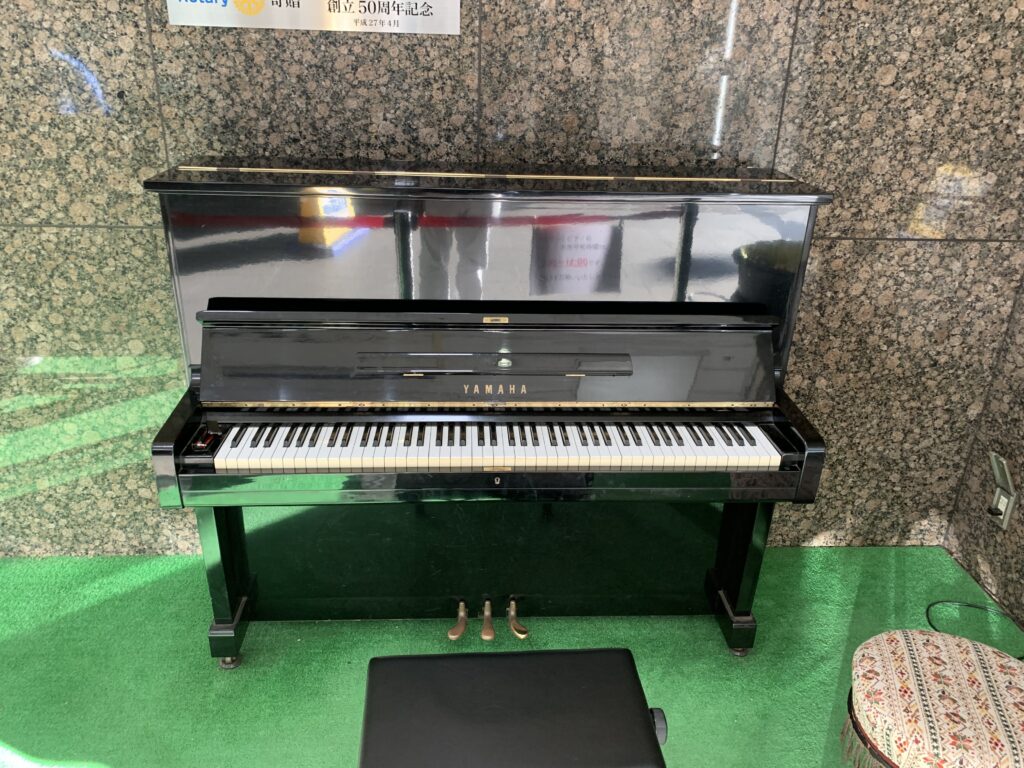 鳩ヶ谷駅 – 川口市 - ストリートピアノ STPIA
