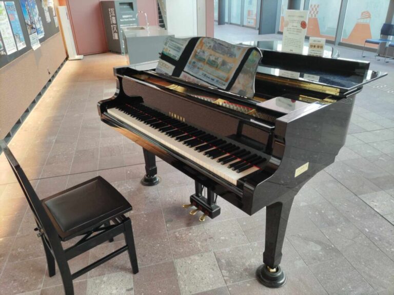 米百俵プレイス ミライエ長岡 - 長岡市 - ストリートピアノ STPIA