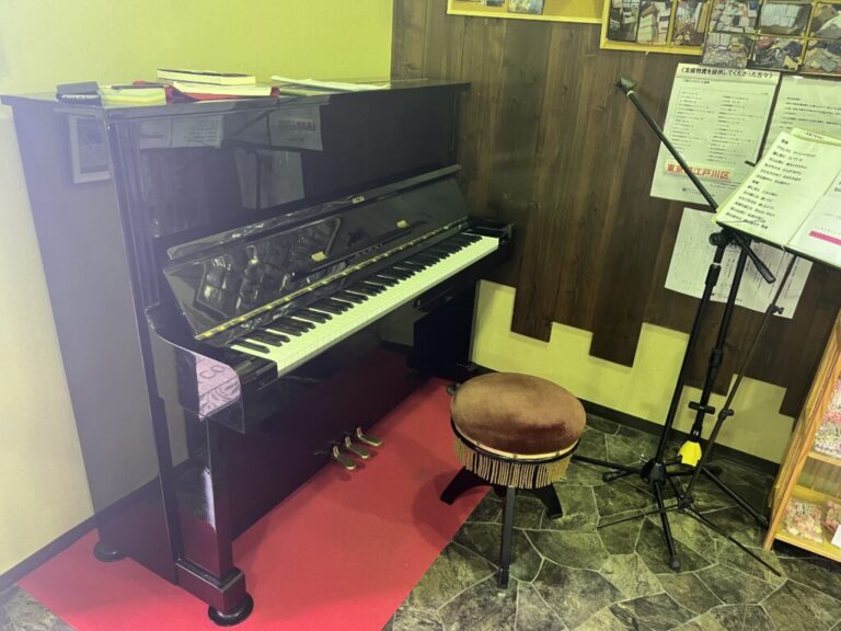 勘右衛門 母母座 - 氷見市 - ストリートピアノ STPIA