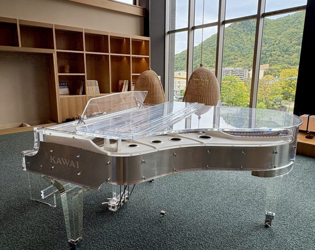 休日ビルヂング - 札幌市 - ストリートピアノ STPIA